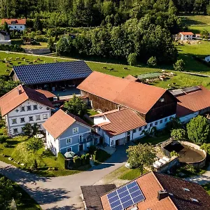  Apartment Ferienbauernhof Rosenberger